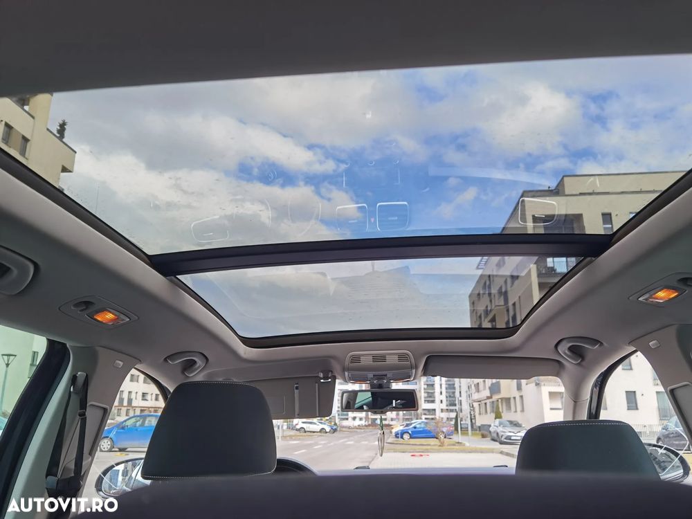 Volkswagen Golf 1.6 TDI DPF DSG MATCH - 7