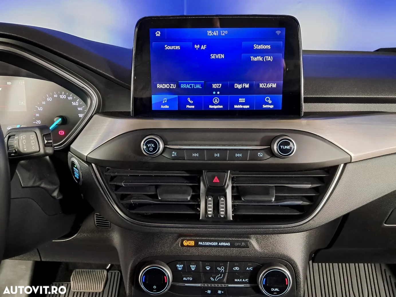 Ford Focus - 15