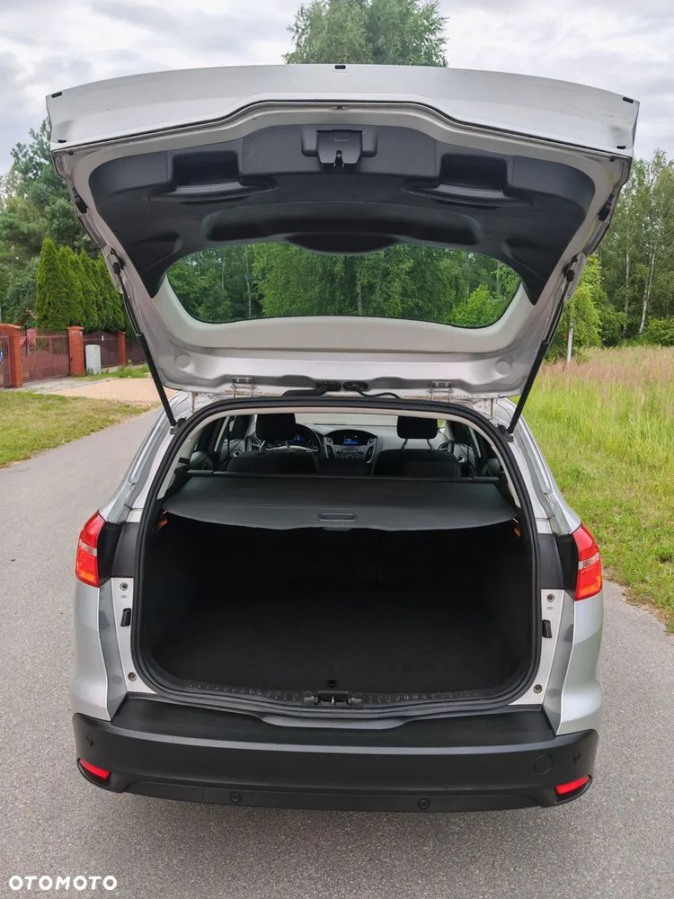 Ford Focus - 11