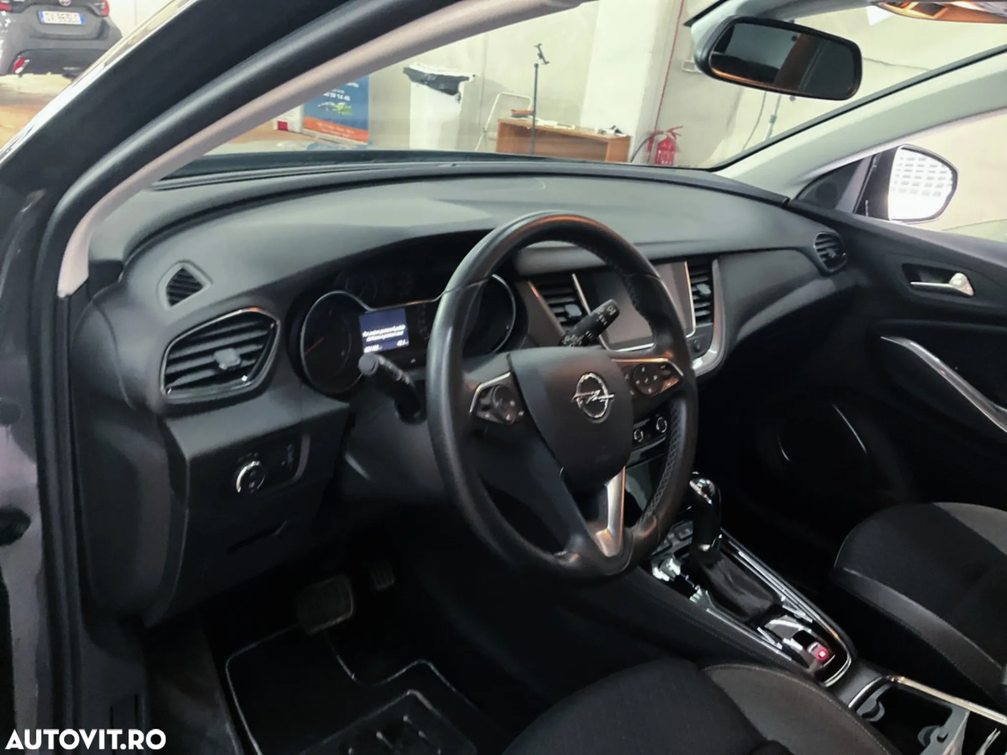 Opel Grandland X 1.6 D Start/Stop Automatik INNOVATION - 6