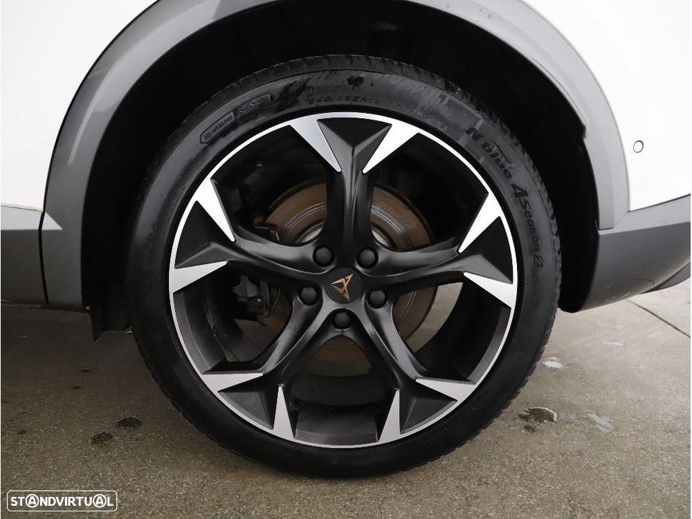 Cupra Formentor 1.4 e-Hybrid DSG VZ - 28