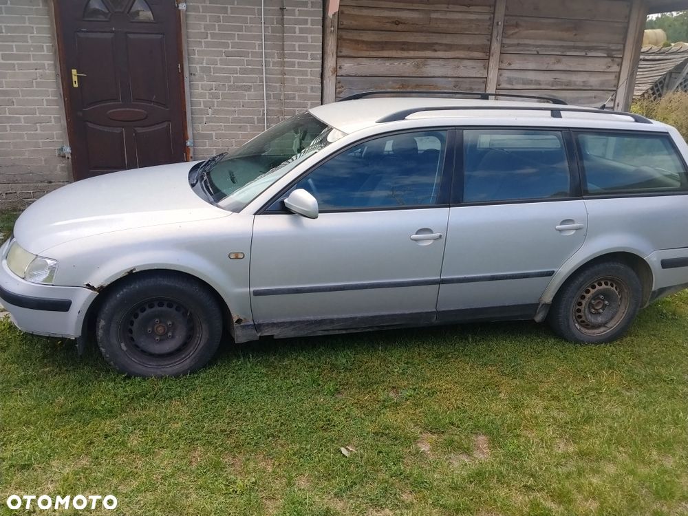Volkswagen Passat - 8