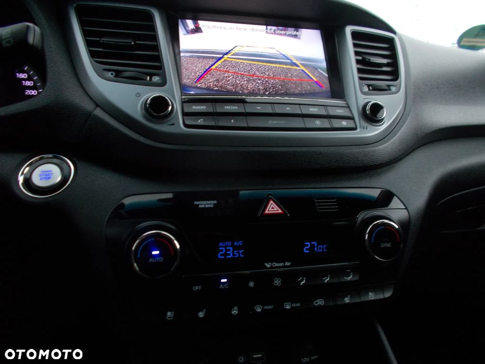 Hyundai Tucson 2.0 CRDI 4WD Style - 6