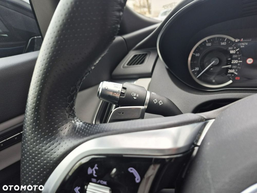 Jaguar E-Pace 2.0 P200 mHEV AWD R-Dynamic S - 31