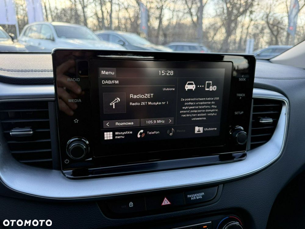 Kia Ceed - 27