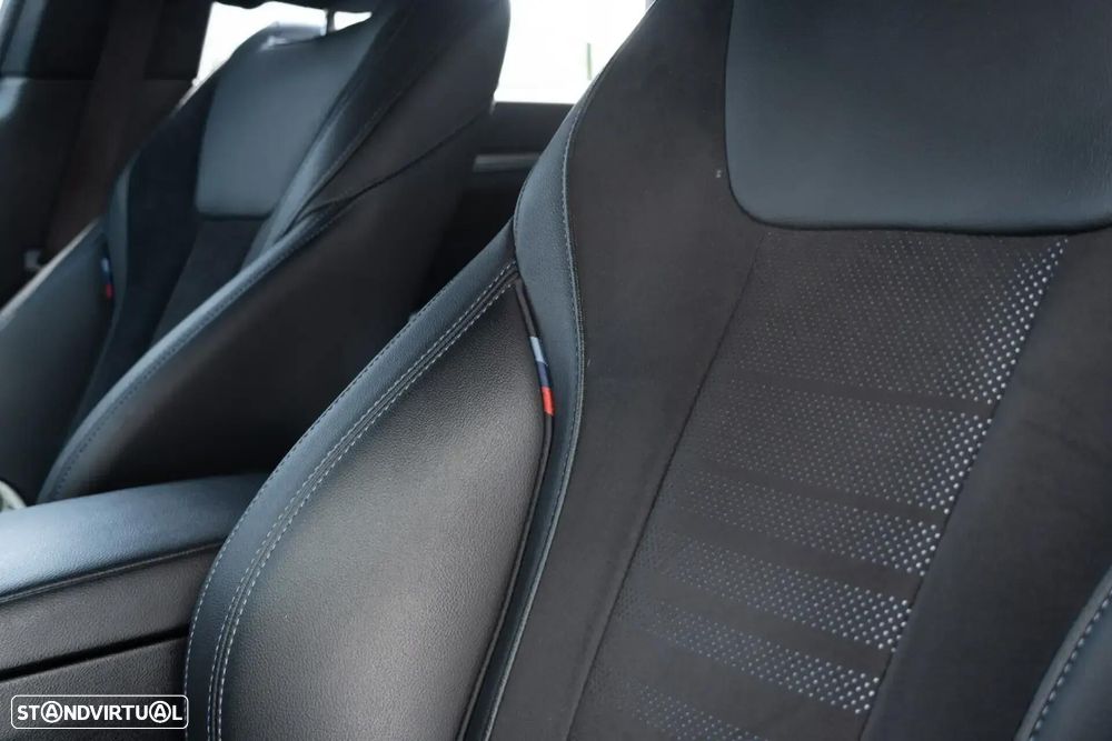 BMW i4 eDrive40 Pack Desportivo M - 43