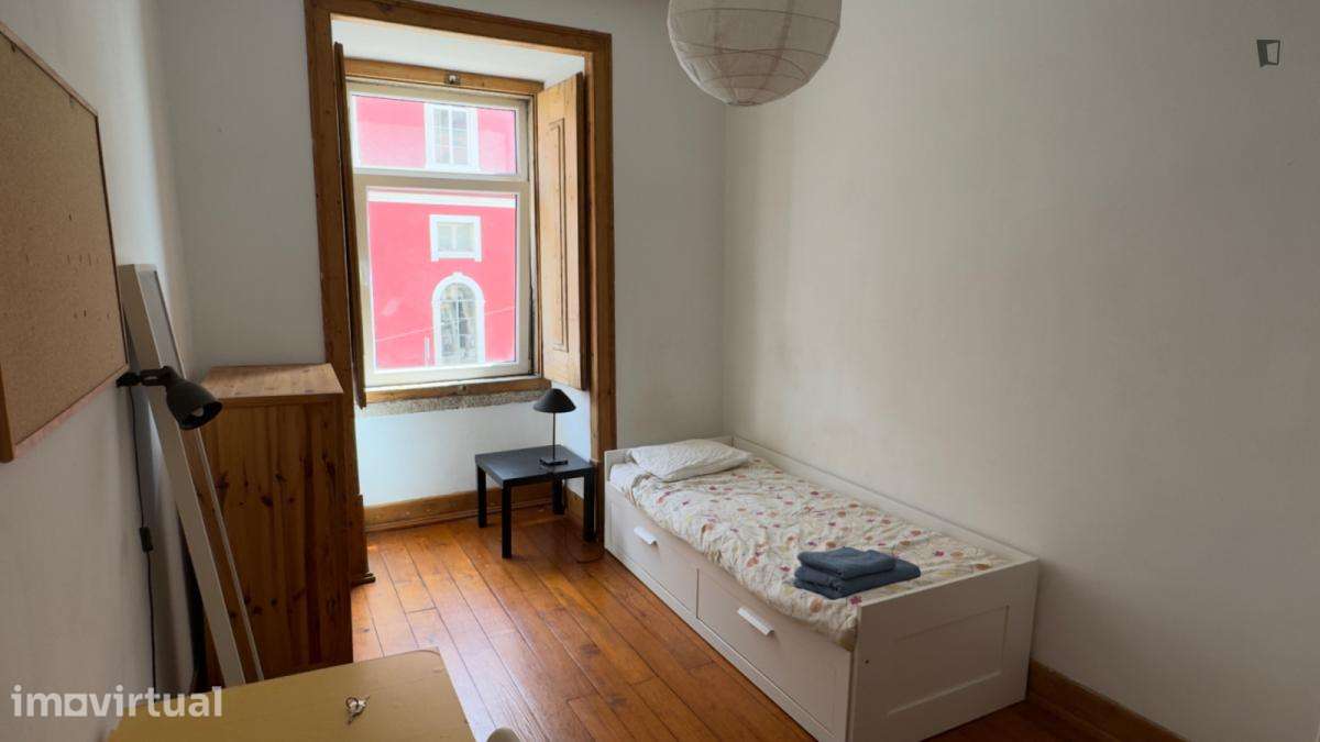 Quarto - localizado em Santa Apolónia Lisbon - Grande imagem: 2/15
