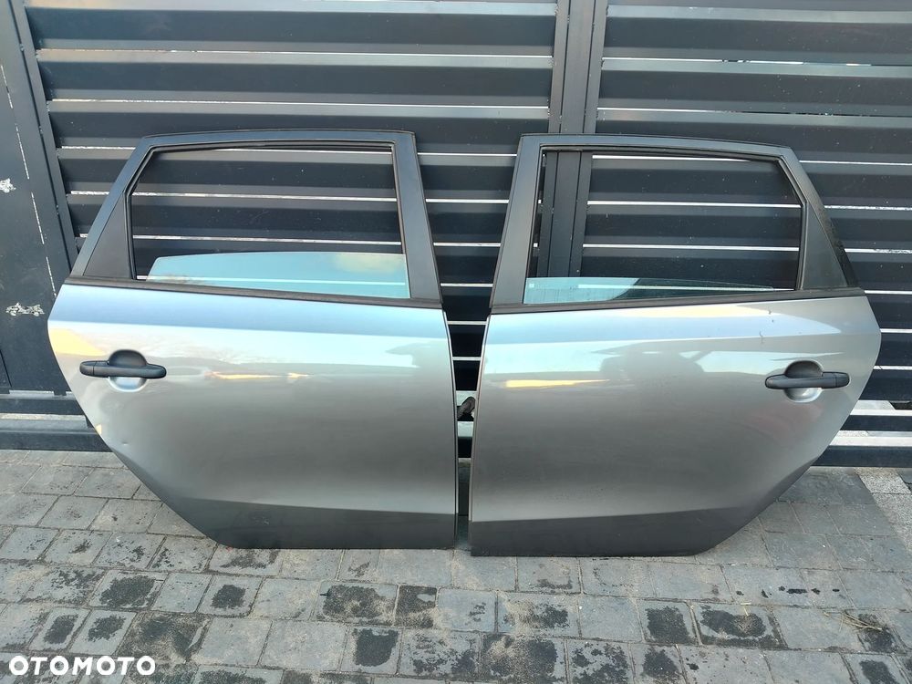 DRZWI TYŁ HYUNDAI I30 CW KOMBI ZAR 9A LEWE PRAWE LIFT