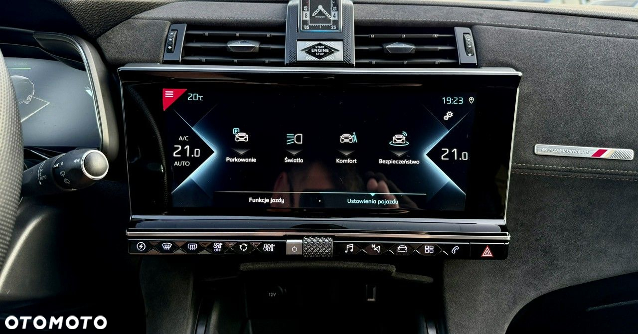 DS Automobiles DS 7 Crossback - 27