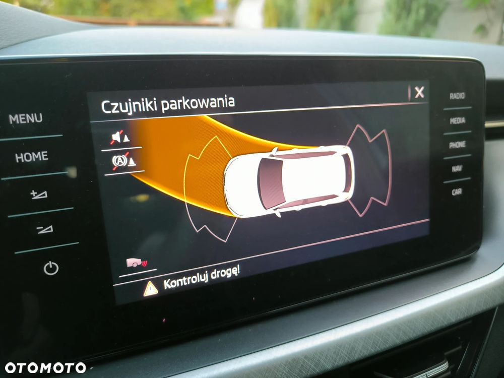 Skoda Kamiq 1.0 TSI Tour - 19