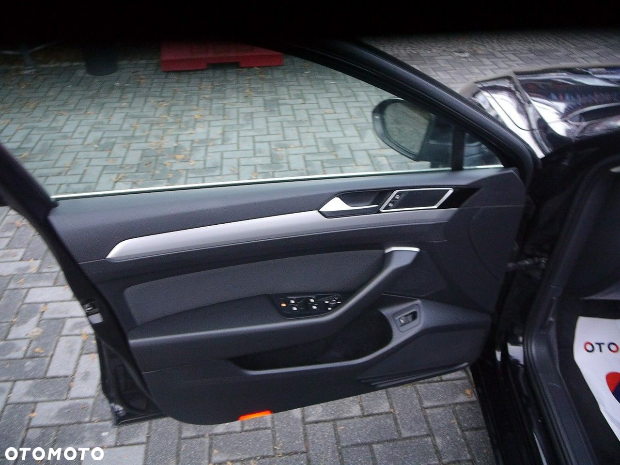 Volkswagen Passat Variant 1.6 TDI (BlueMotion Technology) Comfortline - 35