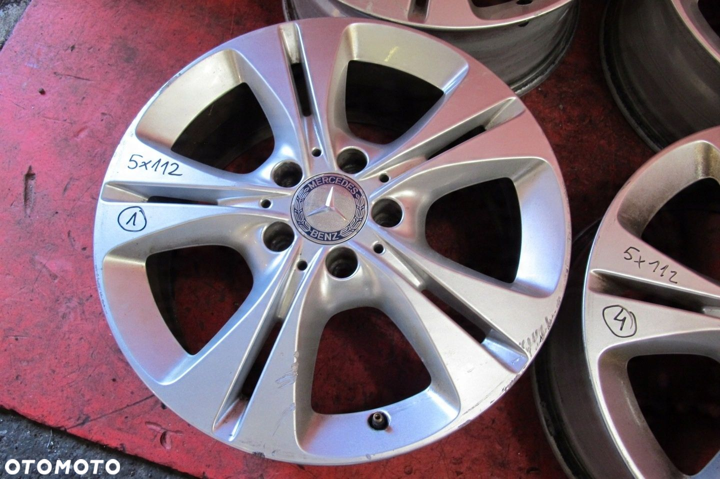 MERCEDES C-KLASA W204 W205 FELGI ALUMINIOWE 17 7J ET48.5 5x112 KOMPLET - 2