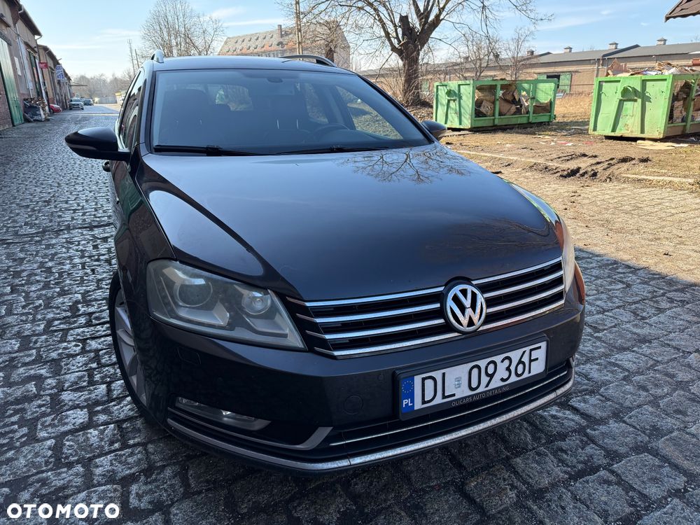 Volkswagen Passat 2.0 TDI DPF 4Mot Highline - 23