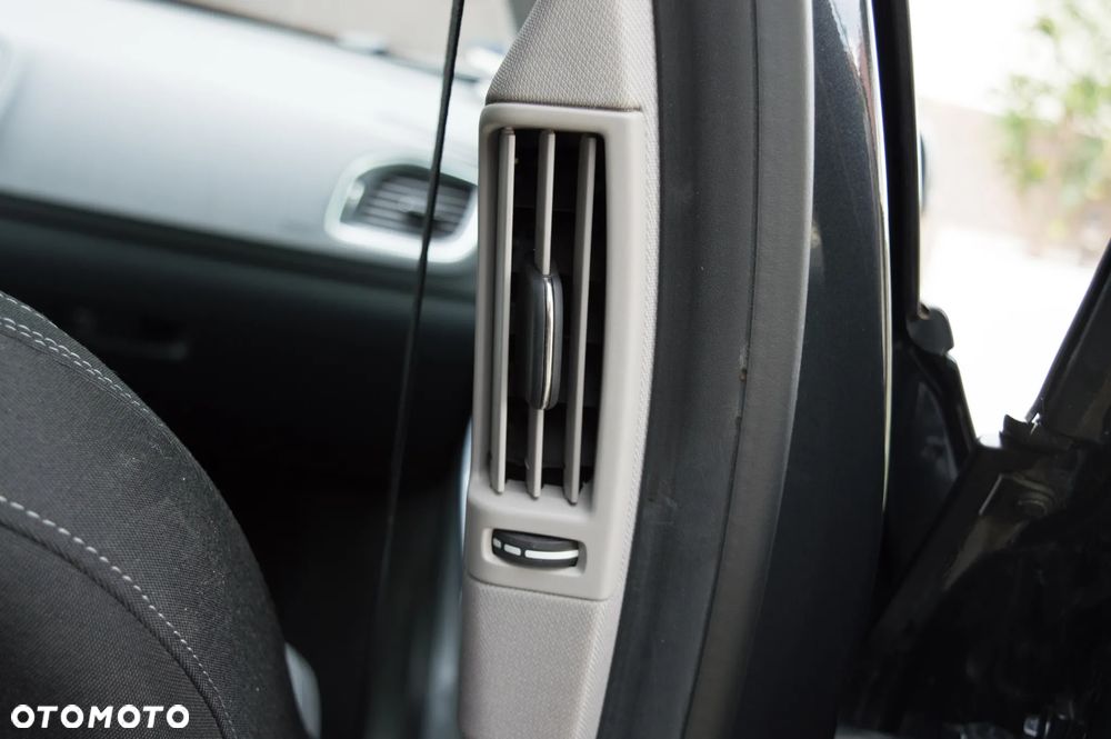 Volvo V60 D4 Business Edition - 33