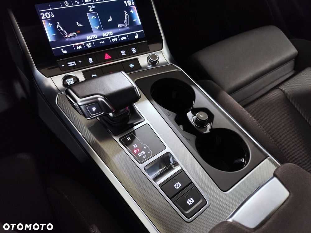 Audi A6 Avant - 14