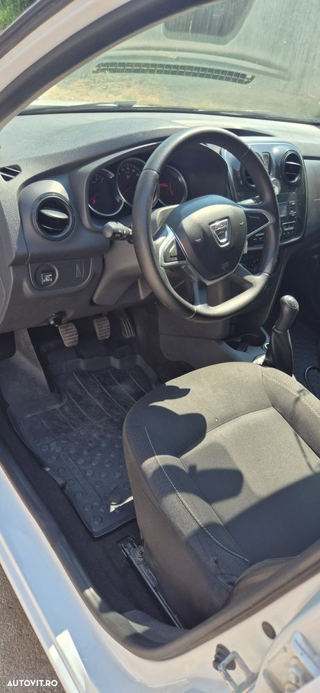 Dacia Logan - 5