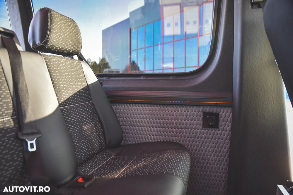 Volkswagen Crafter - 17