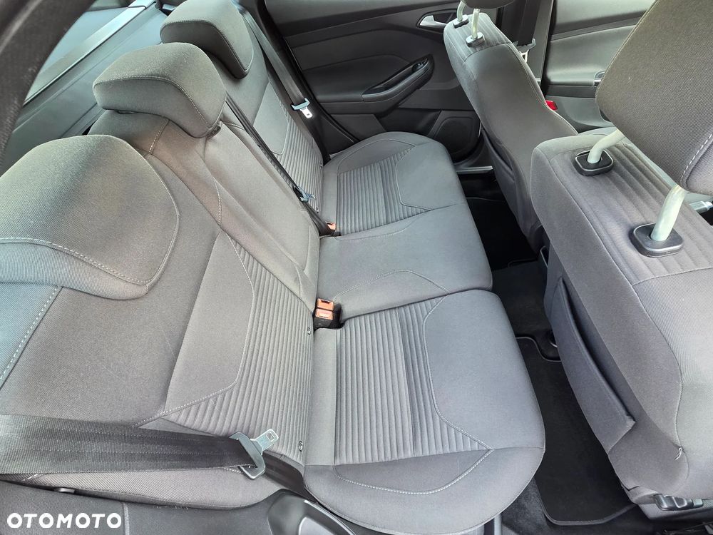 Ford Focus 1.0 EcoBoost Titanium - 8