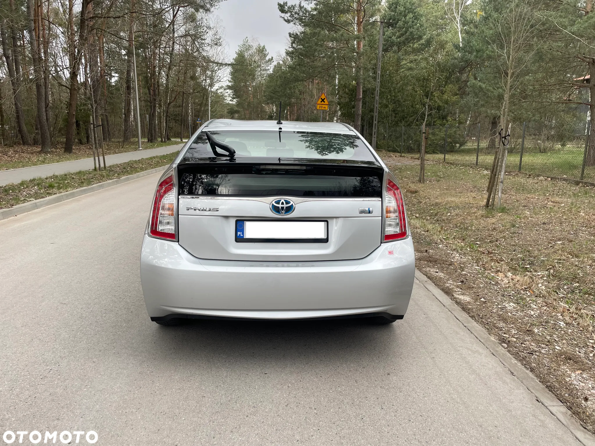 Toyota Prius - 3