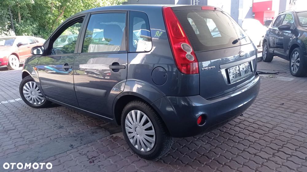 Ford Fiesta 1.4 Silver Magic - 22