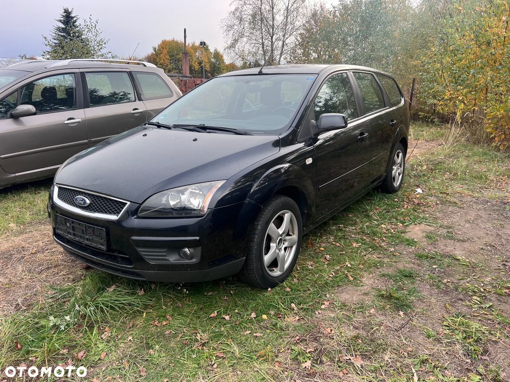 Ford Focus 2.0 ZX5 SE - 1