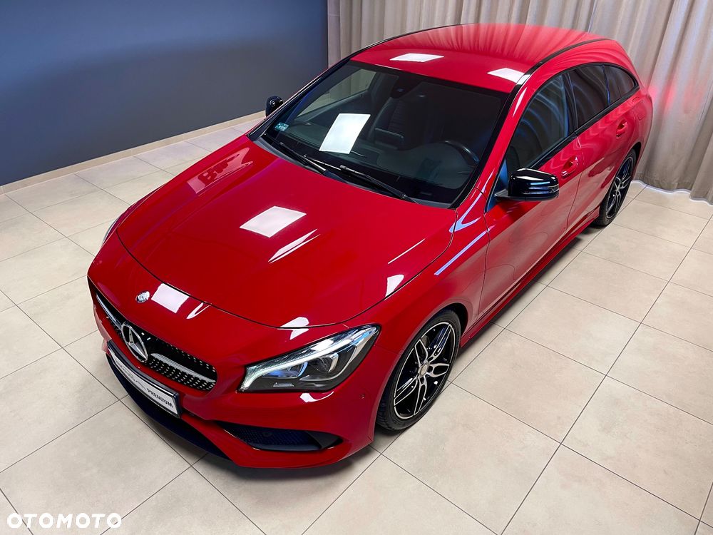 Mercedes-Benz CLA 200 7G-DCT AMG Line - 3