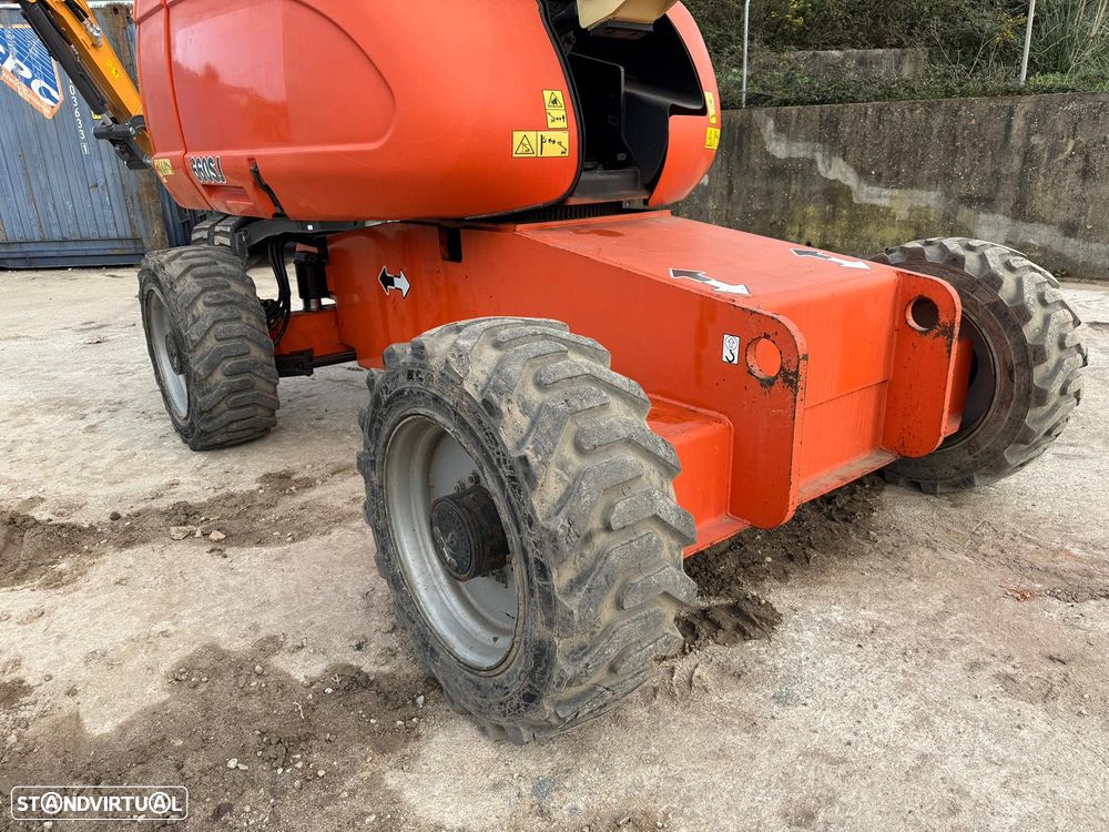 JLG 660SJ - 10