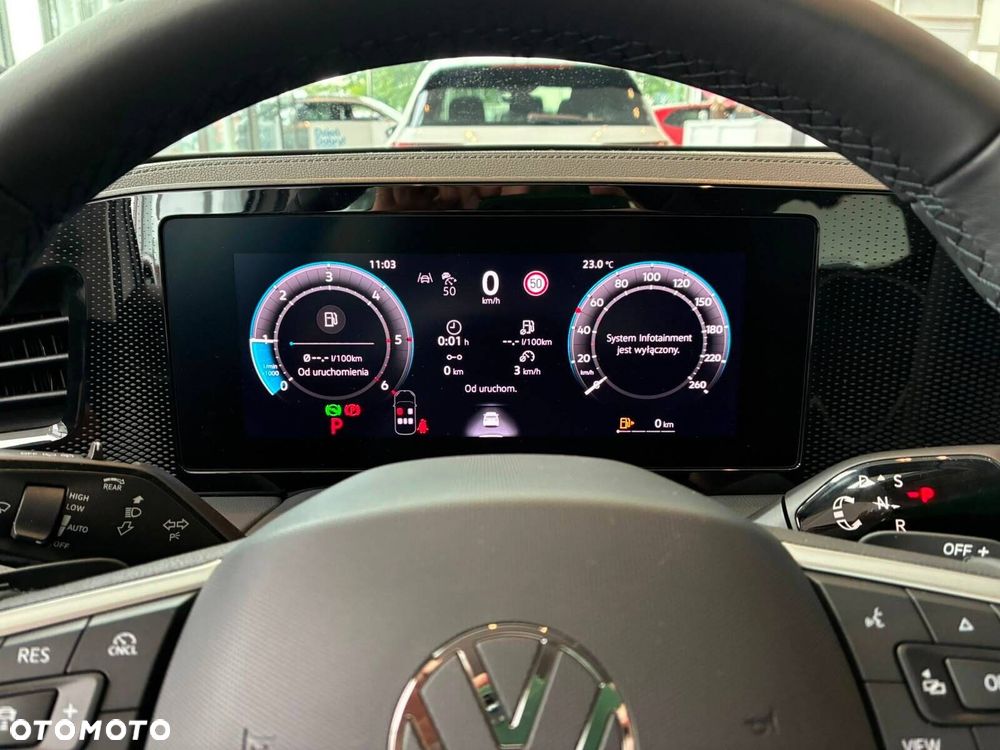 Volkswagen Passat Variant 2.0 TDI SCR Business DSG - 15