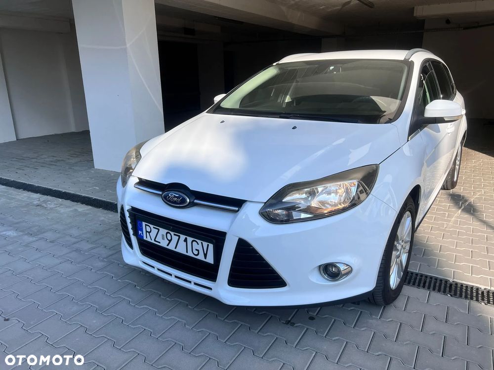 Ford Focus 1.6 SYNC Edition - 18