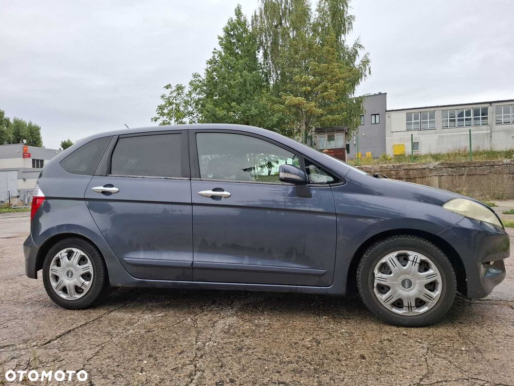 Honda FR-V - 3