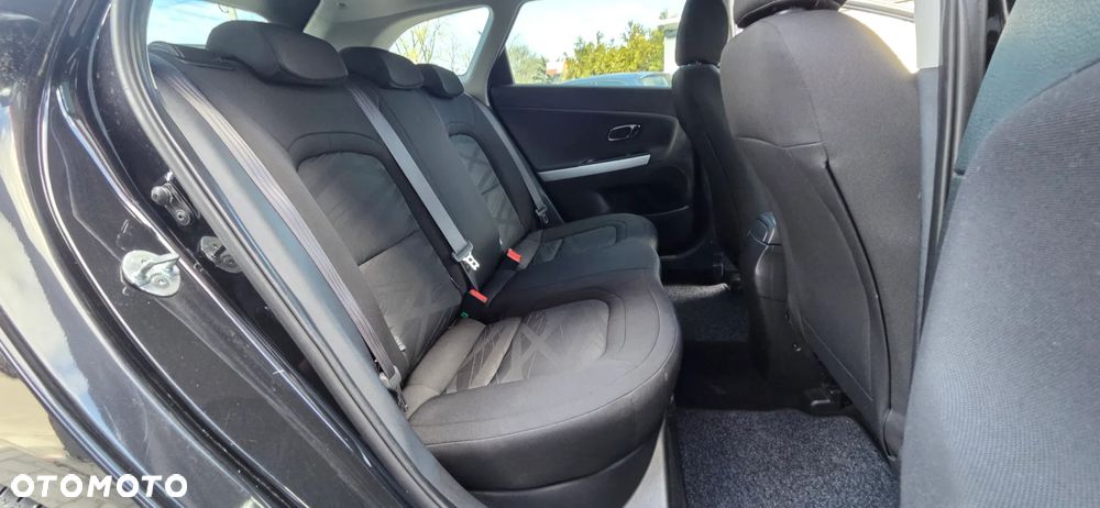 Kia Ceed 1.4 CVVT Dream-Team Edition - 29