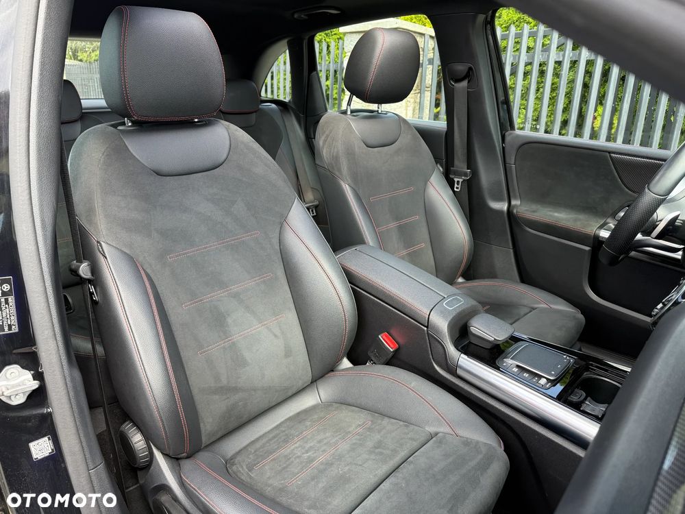 Mercedes-Benz Klasa B 200 7G-DCT AMG Line Advanced Plus - 24