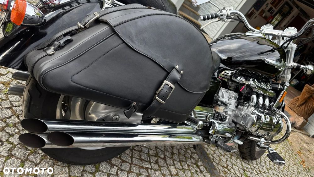 Honda Valkyrie - 25