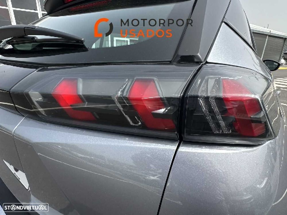 Peugeot 2008 1.2 Style — fotografia 13