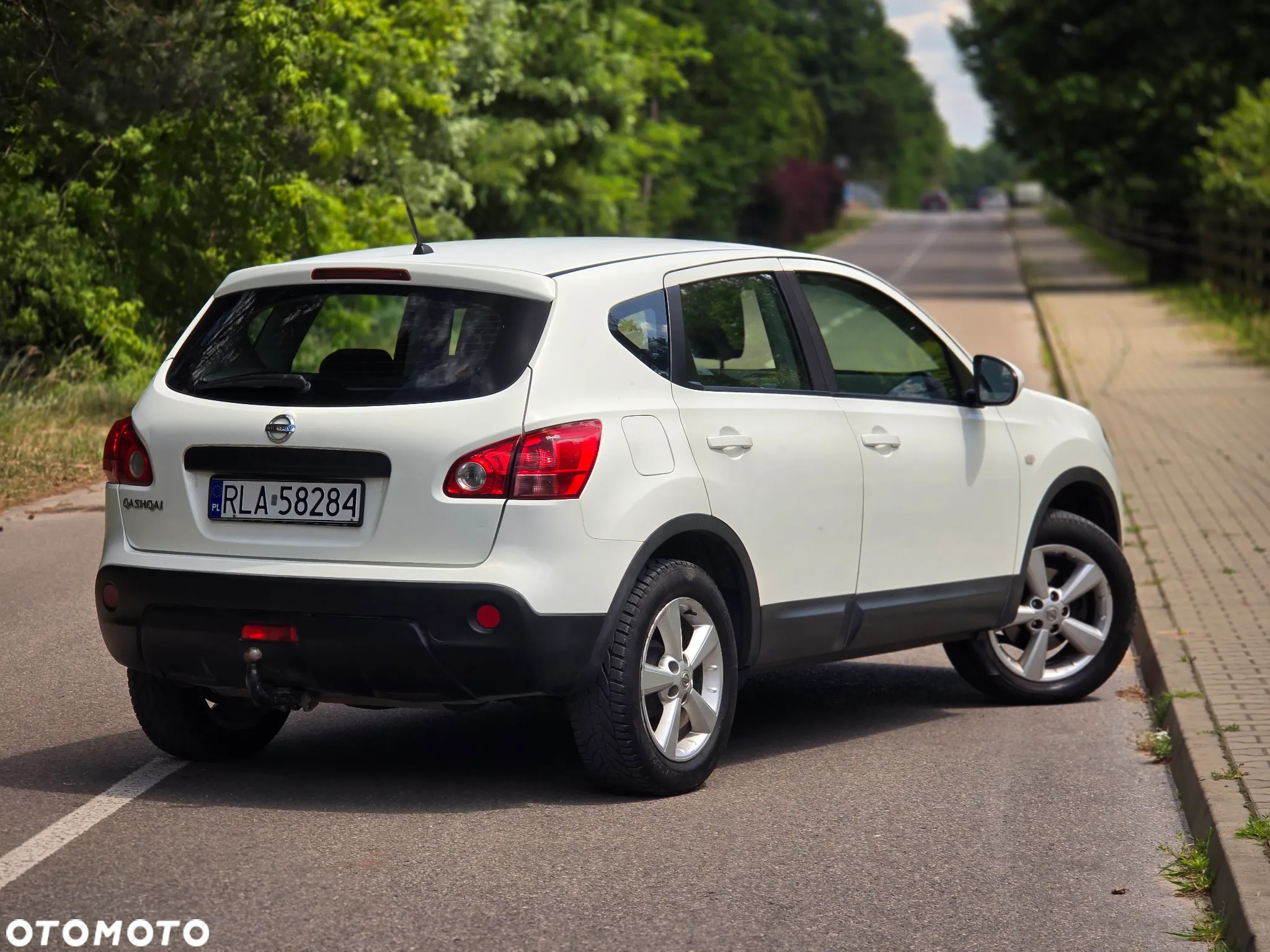 Nissan Qashqai 1.6 visia - 4