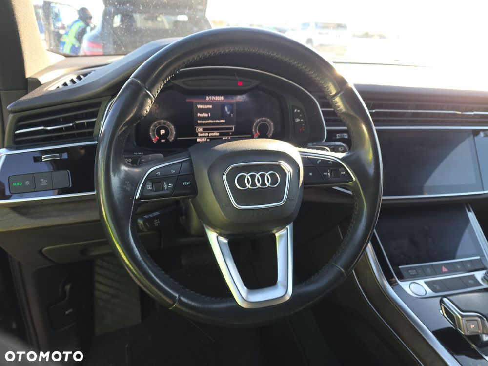Audi Q7 - 6