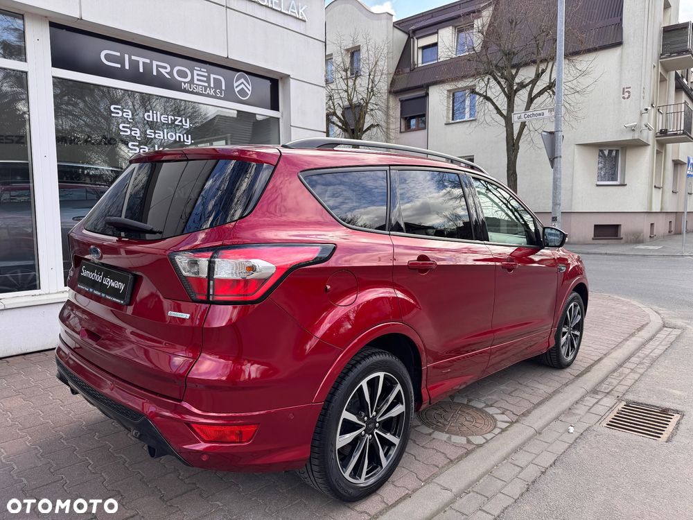 Ford Kuga - 11