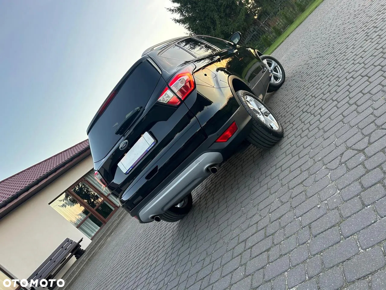 Ford Kuga 1.5 EcoBoost 4WD Titanium Plus - 16