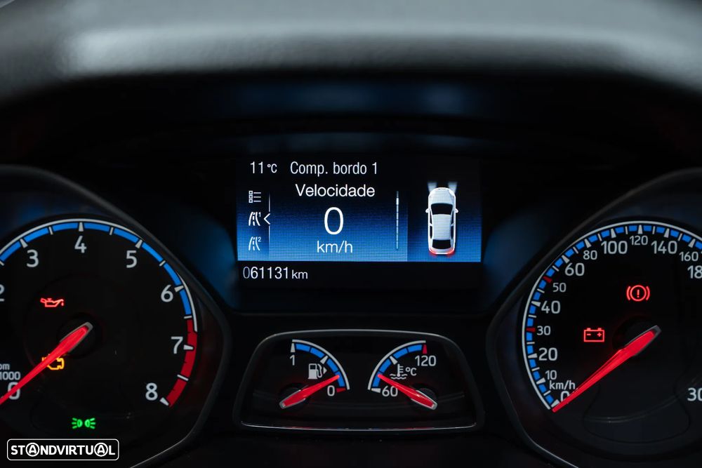 Ford Focus 2.3 EcoBoost RS - 30