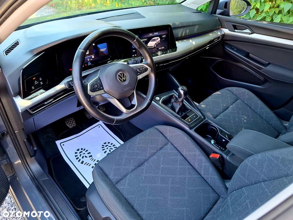 Volkswagen Golf 2.0 TDI SCR Life - 17