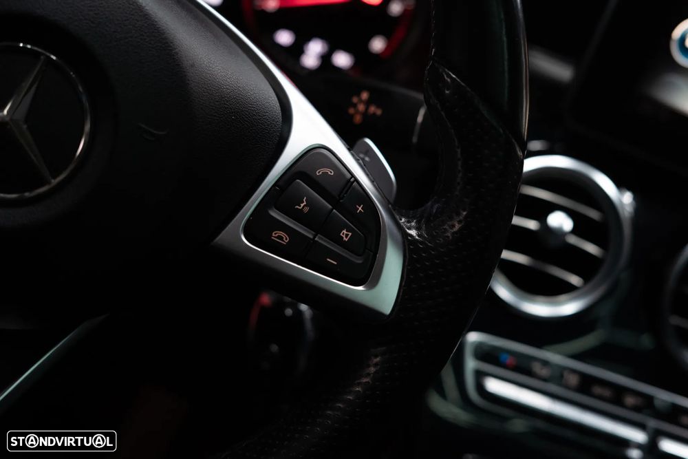 Mercedes-Benz GLC 250 d 4Matic 9G-TRONIC AMG Line - 20