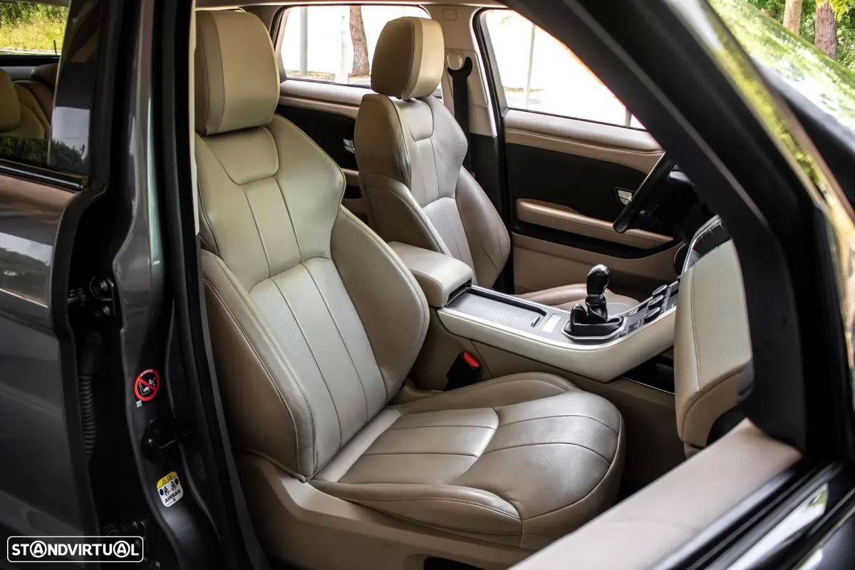 Land Rover Range Rover Evoque 2.0 eD4 Pure - 28