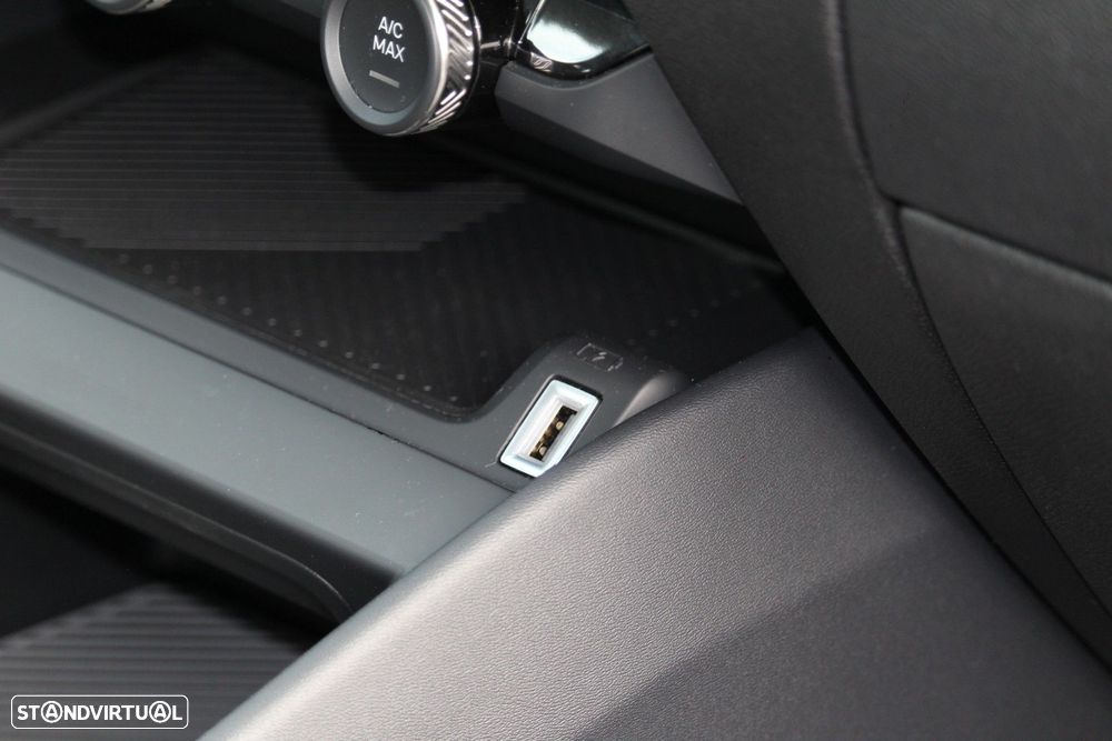 Citroën e-C4 50 kWh Feel Pack - 21
