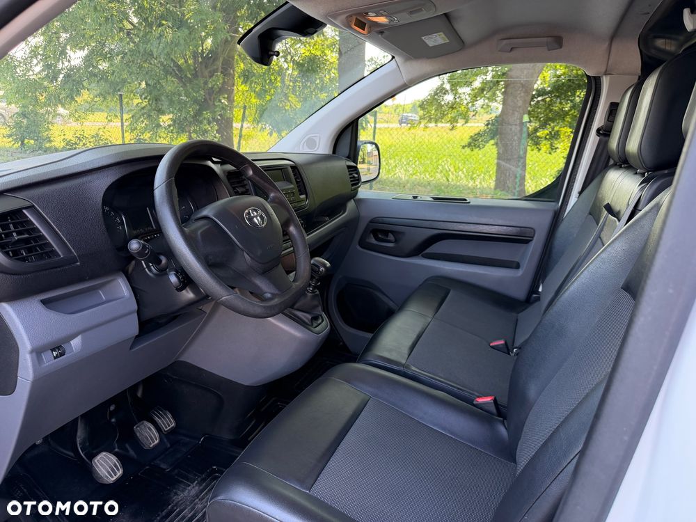 Toyota Proace - 9