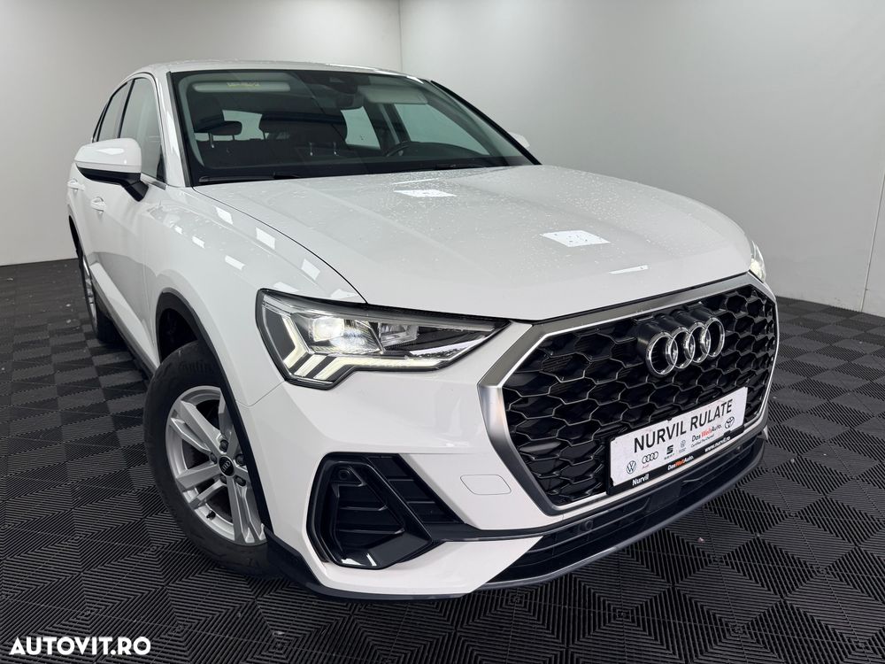 Audi Q3 45 TFSIe S tronic - 13