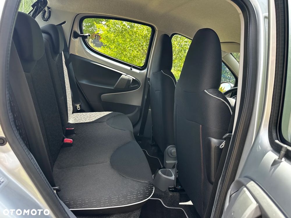 Peugeot 107 70 2-Tronic Filou - 37