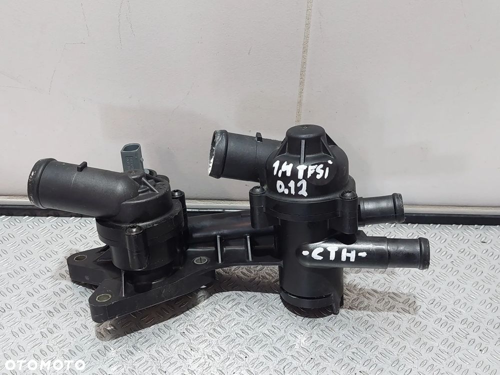 OBUDOWA TERMOSTATU VW 1,4 TFSI KOD CTH R2012 NR 03C121121D - 1