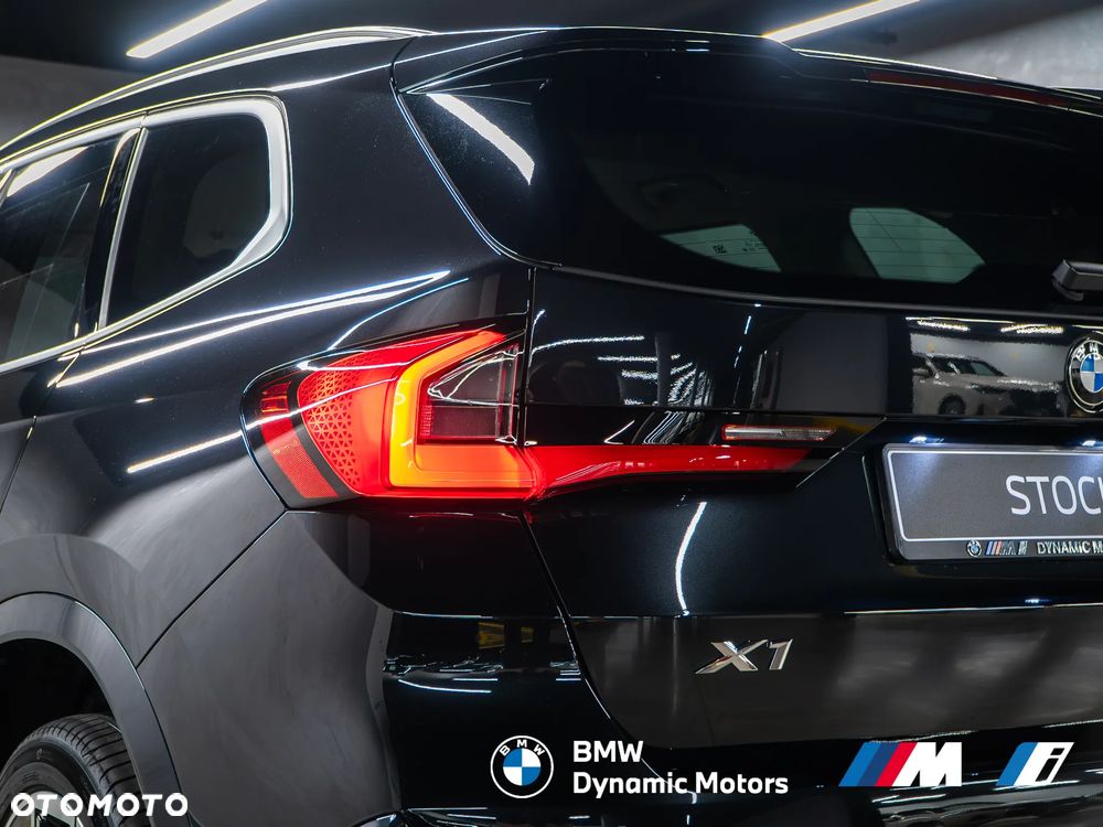 BMW X1 sDrive18d - 12