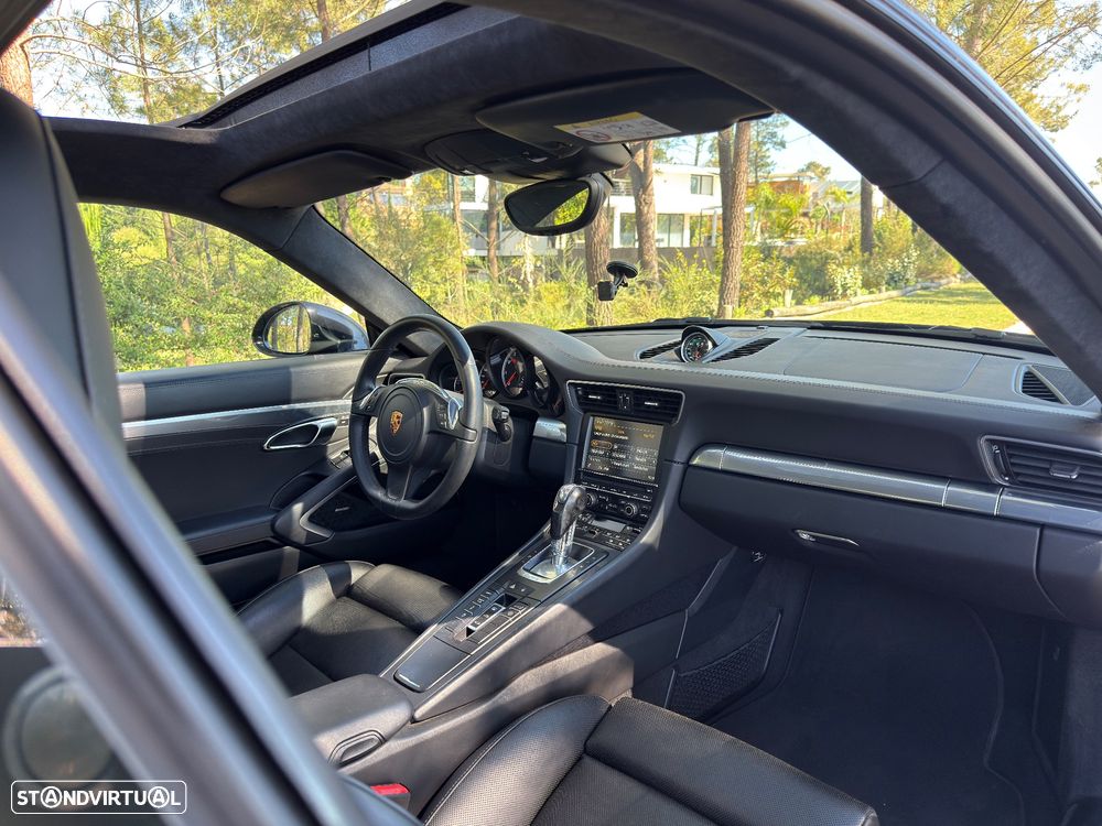 Porsche 911 (991) Turbo - 27