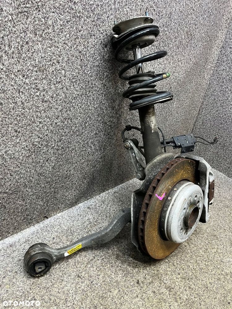 Kopyto zawieszenie mcperson wahacze zacisk lewy przod przedni BMW E63 4.4 i - 4